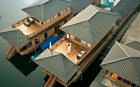 New Jacquline Heritage Houseboats